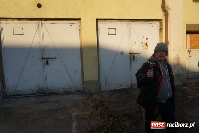 Zdjęcie w galerii na portalu naszraciborz.pl: Eksploratorzy ze Stowarzyszenia Odra 1945 weszli do starej komendy ZDJĘCIA wiadomości z regionu