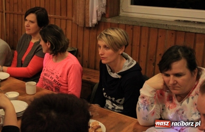 Zdjęcie w galerii na portalu naszraciborz.pl: Bezpieczna rodzina, czyli spotkanie z policjantem w OSP w Wojnowicach wiadomości z regionu