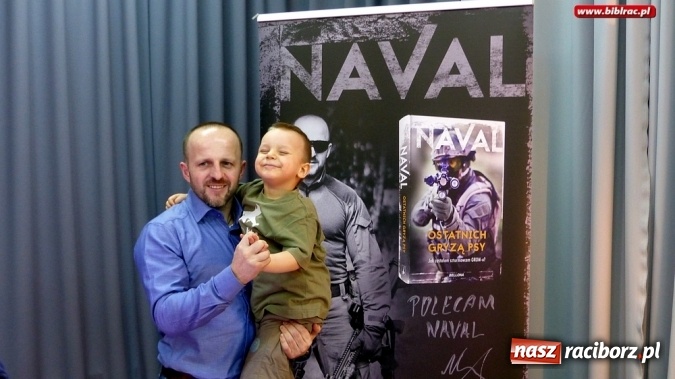 Zdjęcie w galerii na portalu naszraciborz.pl: Łobuz z Ocic - Naval w raciborskiej bibliotece wiadomości z regionu