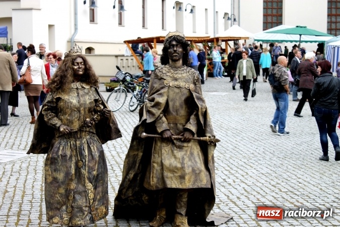 Zdjęcie w galerii na portalu naszraciborz.pl: Street Art Masters - co planują żywe rzeźby rodem z Raciborza? wiadomości z regionu