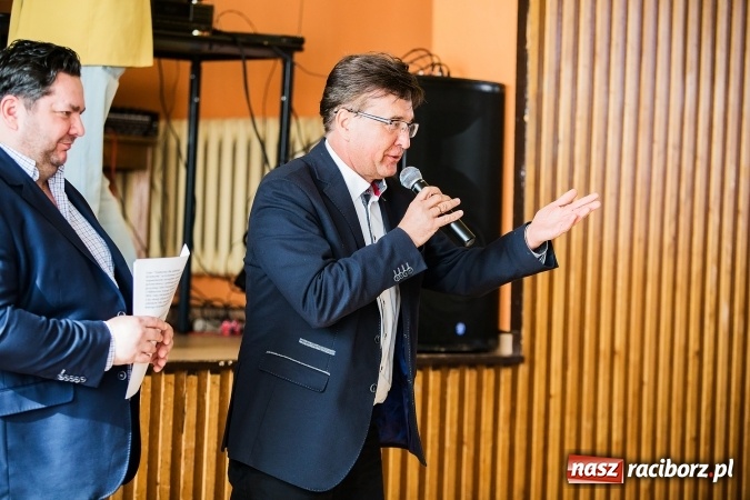 Zdjęcie w galerii na portalu naszraciborz.pl: Seniorzy świętowali w OSP Raszczyce wiadomości z regionu