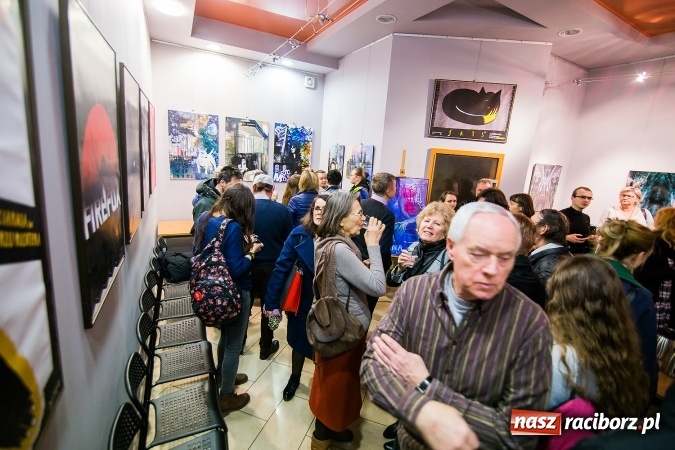 Zdjęcie w galerii na portalu naszraciborz.pl: Wystawa nauczycieli Liceum Plastycznego w Galerii Obok wiadomości z regionu