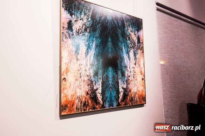 Zdjęcie w galerii na portalu naszraciborz.pl: Wystawa nauczycieli Liceum Plastycznego w Galerii Obok wiadomości z regionu