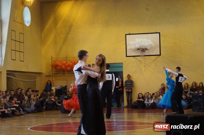 Zdjęcie w galerii na portalu naszraciborz.pl: Walentynkowy turniej taneczny w ZSO nr 1 wiadomości z regionu