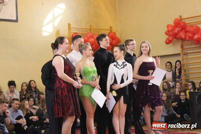 Zdjęcie w galerii na portalu naszraciborz.pl: Walentynkowy turniej taneczny w ZSO nr 1 wiadomości z regionu