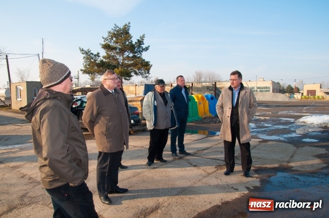 Zdjęcie w galerii na portalu naszraciborz.pl: Z gospodarską wizytą w Przedsiębiorstwie Rob&oacute;t Drogowych wiadomości z regionu