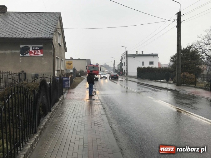 Zdjęcie w galerii na portalu naszraciborz.pl: Starowiejska i Ocicka w wodzie - opady zalewają jezdnię FOTO I WIDEO wiadomości z regionu