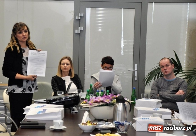 Zdjęcie w galerii na portalu naszraciborz.pl: Nowe normy – Eko-Okna szkolą sprzedawców stolarki  wiadomości z regionu