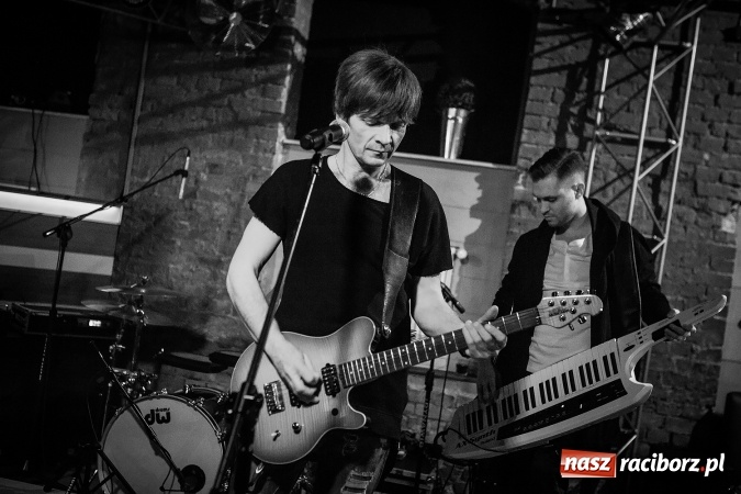 Zdjęcie w galerii na portalu naszraciborz.pl: Papa D zagrał w pubie Raciborska Piwnica wiadomości z regionu