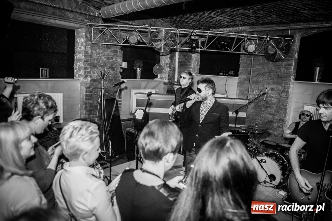 Zdjęcie w galerii na portalu naszraciborz.pl: Papa D zagrał w pubie Raciborska Piwnica wiadomości z regionu