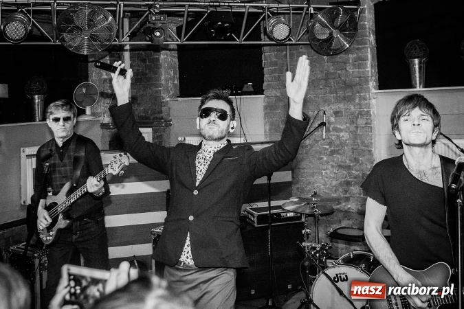 Zdjęcie w galerii na portalu naszraciborz.pl: Papa D zagrał w pubie Raciborska Piwnica wiadomości z regionu