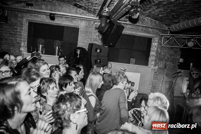 Zdjęcie w galerii na portalu naszraciborz.pl: Papa D zagrał w pubie Raciborska Piwnica wiadomości z regionu