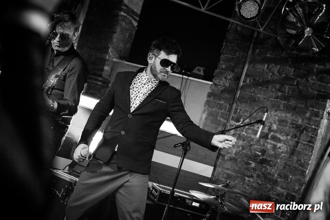 Zdjęcie w galerii na portalu naszraciborz.pl: Papa D zagrał w pubie Raciborska Piwnica wiadomości z regionu