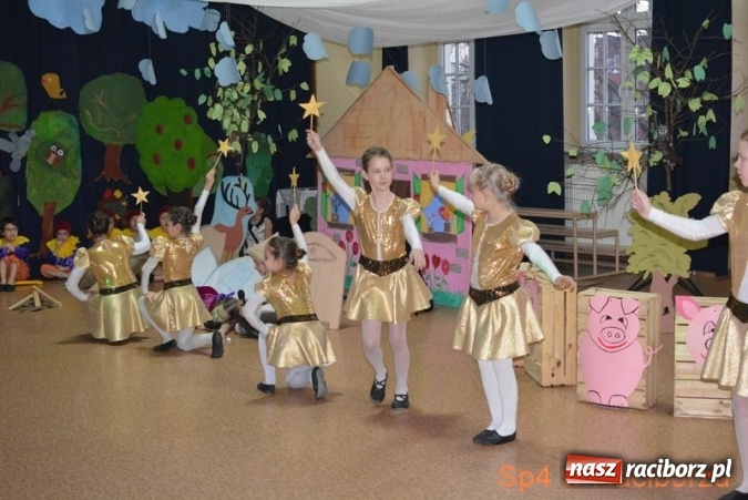 Zdjęcie w galerii na portalu naszraciborz.pl: SP 4 otwiera swoje drzwi dla przyszłych pierwszoklasistów wiadomości z regionu