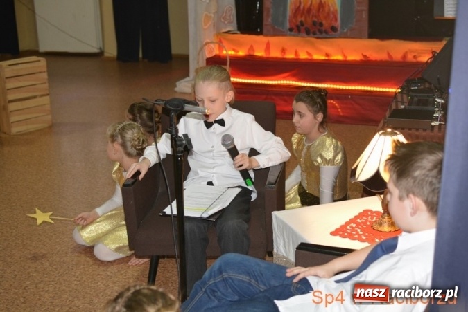 Zdjęcie w galerii na portalu naszraciborz.pl: SP 4 otwiera swoje drzwi dla przyszłych pierwszoklasistów wiadomości z regionu