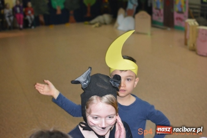 Zdjęcie w galerii na portalu naszraciborz.pl: SP 4 otwiera swoje drzwi dla przyszłych pierwszoklasistów wiadomości z regionu