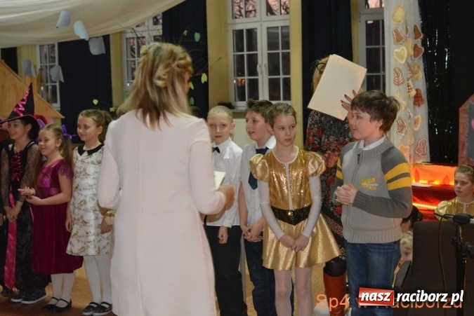 Zdjęcie w galerii na portalu naszraciborz.pl: SP 4 otwiera swoje drzwi dla przyszłych pierwszoklasistów wiadomości z regionu