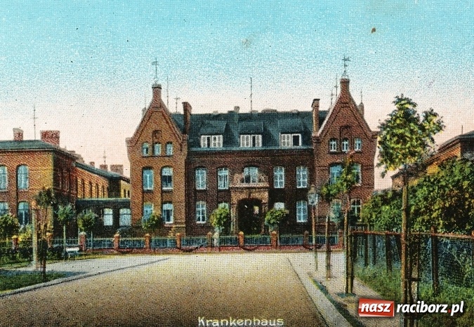 Zdjęcie w galerii na portalu naszraciborz.pl: Czy miasto mogłoby przejąć stary szpital? Zapytaliśmy o to na konwencji prezydenta  wiadomości z regionu