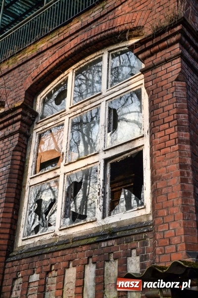 Zdjęcie w galerii na portalu naszraciborz.pl: Czy miasto mogłoby przejąć stary szpital? Zapytaliśmy o to na konwencji prezydenta  wiadomości z regionu