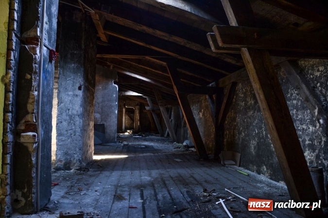 Zdjęcie w galerii na portalu naszraciborz.pl: Czy miasto mogłoby przejąć stary szpital? Zapytaliśmy o to na konwencji prezydenta  wiadomości z regionu