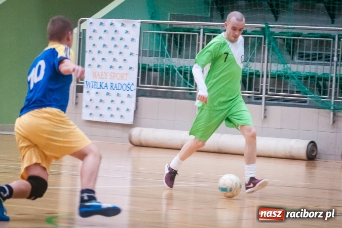 Zdjęcie w galerii na portalu naszraciborz.pl: HLPN: Ostatnia prosta w rozgrywkach futsalu wiadomości z regionu