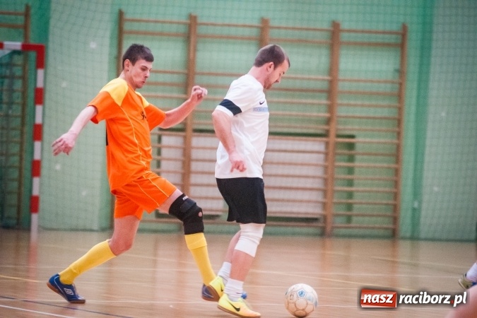 Zdjęcie w galerii na portalu naszraciborz.pl: HLPN: Ostatnia prosta w rozgrywkach futsalu wiadomości z regionu