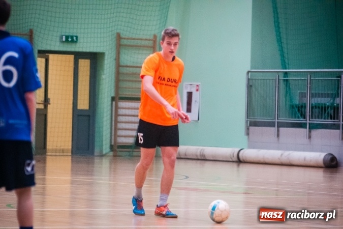 Zdjęcie w galerii na portalu naszraciborz.pl: HLPN: Ostatnia prosta w rozgrywkach futsalu wiadomości z regionu