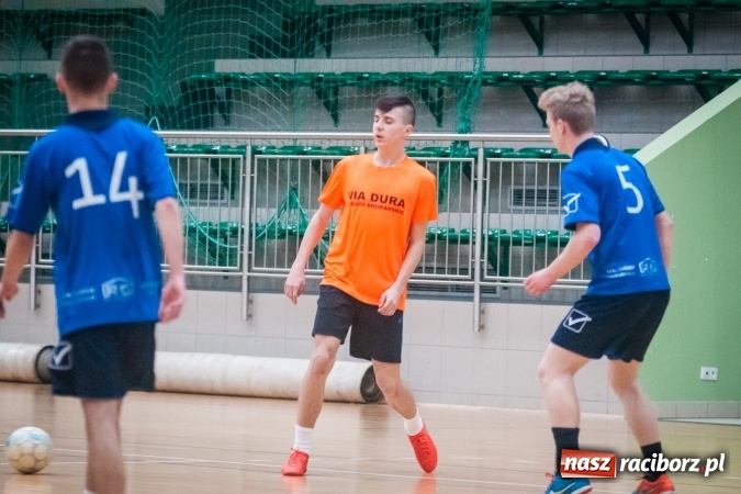 Zdjęcie w galerii na portalu naszraciborz.pl: HLPN: Ostatnia prosta w rozgrywkach futsalu wiadomości z regionu