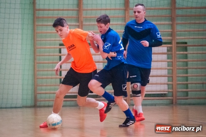 Zdjęcie w galerii na portalu naszraciborz.pl: HLPN: Ostatnia prosta w rozgrywkach futsalu wiadomości z regionu