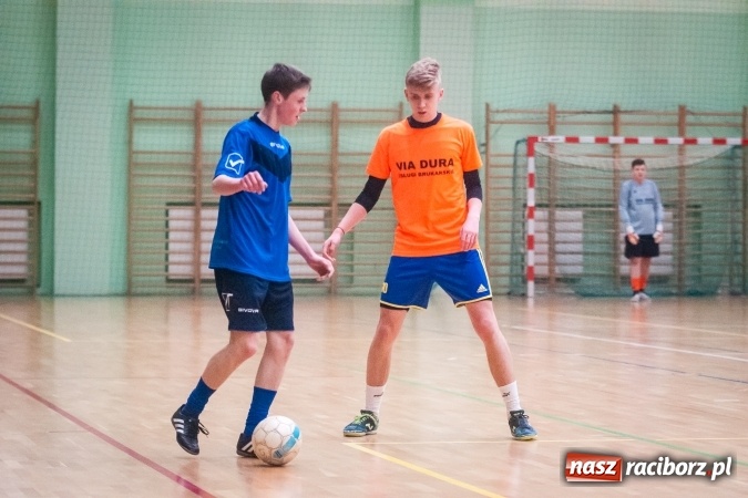 Zdjęcie w galerii na portalu naszraciborz.pl: HLPN: Ostatnia prosta w rozgrywkach futsalu wiadomości z regionu