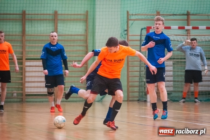Zdjęcie w galerii na portalu naszraciborz.pl: HLPN: Ostatnia prosta w rozgrywkach futsalu wiadomości z regionu
