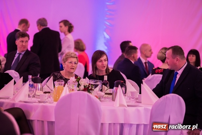 Zdjęcie w galerii na portalu naszraciborz.pl: Pietrowicka gala biznesu już po raz dwunasty wiadomości z regionu