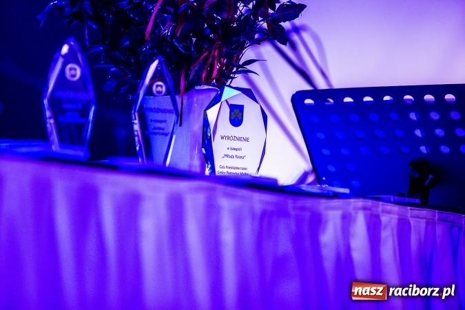 Zdjęcie w galerii na portalu naszraciborz.pl: Pietrowicka gala biznesu już po raz dwunasty wiadomości z regionu