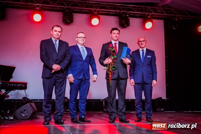 Zdjęcie w galerii na portalu naszraciborz.pl: Pietrowicka gala biznesu już po raz dwunasty wiadomości z regionu