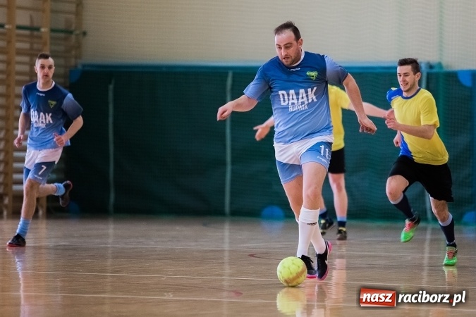 Zdjęcie w galerii na portalu naszraciborz.pl: X edycja Turnieju Halowego o Puchar Wójta Gminy wiadomości z regionu