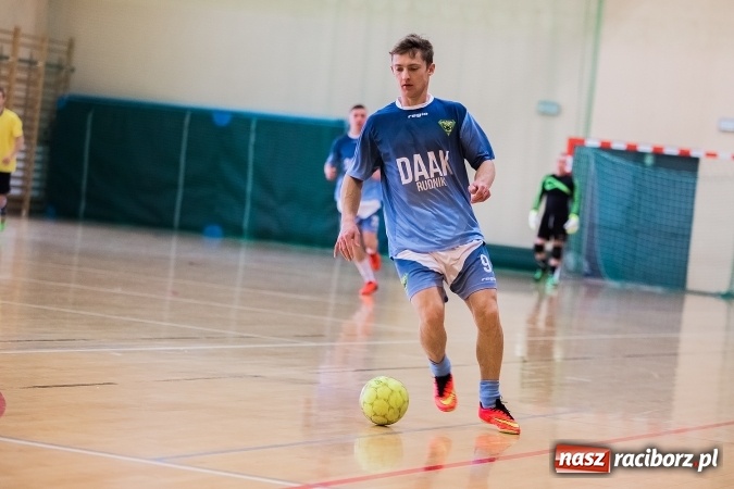 Zdjęcie w galerii na portalu naszraciborz.pl: X edycja Turnieju Halowego o Puchar Wójta Gminy wiadomości z regionu