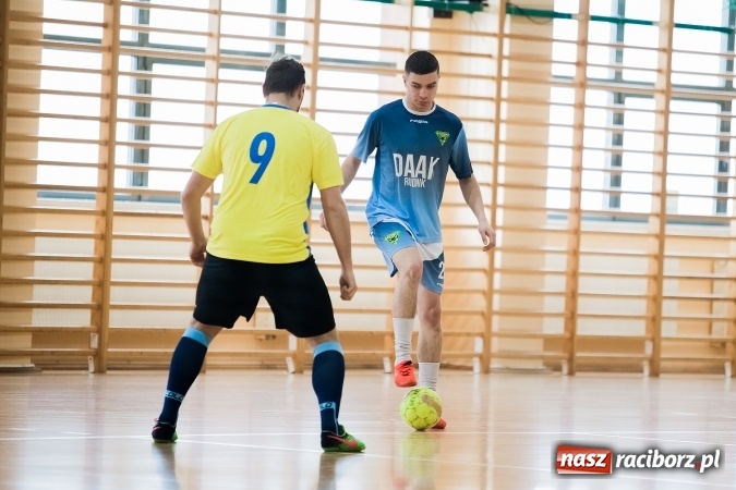 Zdjęcie w galerii na portalu naszraciborz.pl: X edycja Turnieju Halowego o Puchar Wójta Gminy wiadomości z regionu