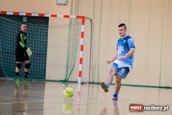 Zdjęcie w galerii na portalu naszraciborz.pl: X edycja Turnieju Halowego o Puchar Wójta Gminy wiadomości z regionu