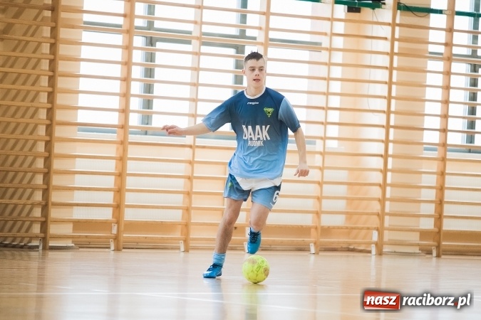 Zdjęcie w galerii na portalu naszraciborz.pl: X edycja Turnieju Halowego o Puchar Wójta Gminy wiadomości z regionu