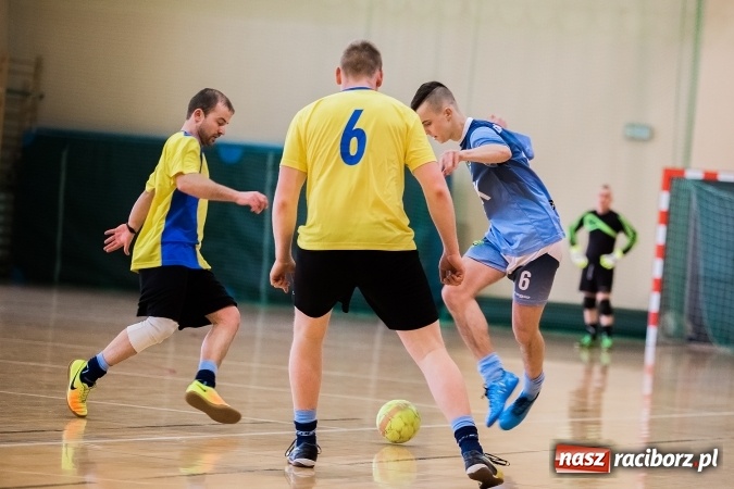 Zdjęcie w galerii na portalu naszraciborz.pl: X edycja Turnieju Halowego o Puchar Wójta Gminy wiadomości z regionu