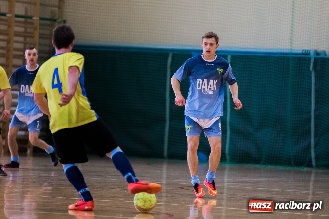 Zdjęcie w galerii na portalu naszraciborz.pl: X edycja Turnieju Halowego o Puchar Wójta Gminy wiadomości z regionu