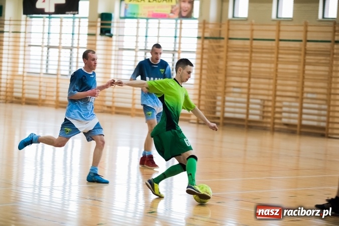 Zdjęcie w galerii na portalu naszraciborz.pl: X edycja Turnieju Halowego o Puchar Wójta Gminy wiadomości z regionu