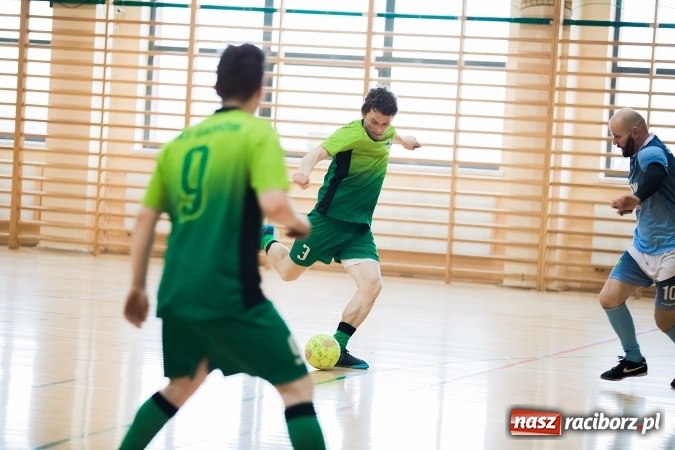 Zdjęcie w galerii na portalu naszraciborz.pl: X edycja Turnieju Halowego o Puchar Wójta Gminy wiadomości z regionu