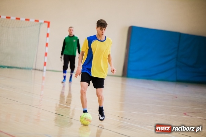 Zdjęcie w galerii na portalu naszraciborz.pl: X edycja Turnieju Halowego o Puchar Wójta Gminy wiadomości z regionu