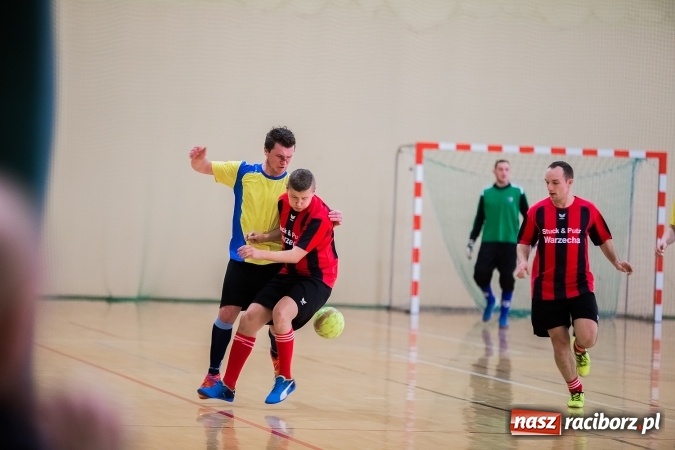 Zdjęcie w galerii na portalu naszraciborz.pl: X edycja Turnieju Halowego o Puchar Wójta Gminy wiadomości z regionu