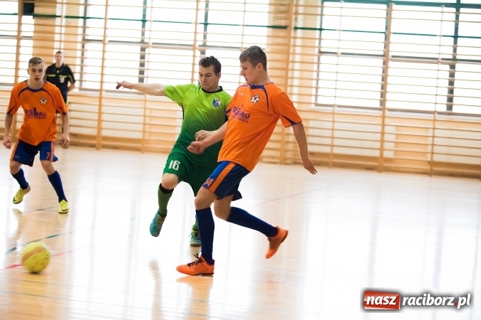 Zdjęcie w galerii na portalu naszraciborz.pl: X edycja Turnieju Halowego o Puchar Wójta Gminy wiadomości z regionu