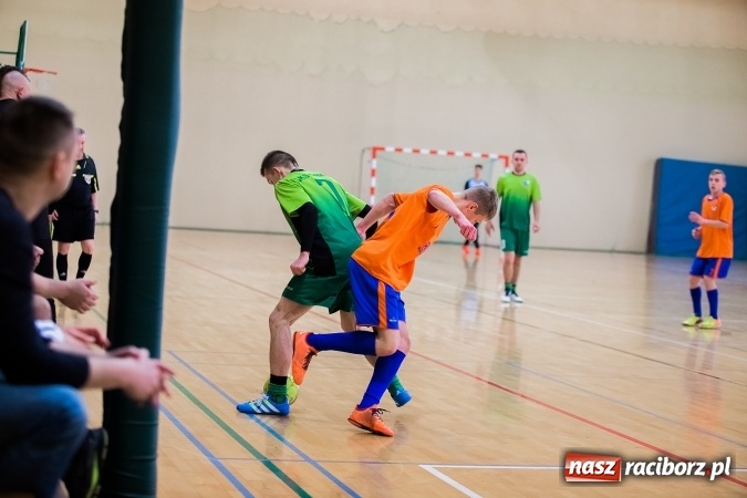 Zdjęcie w galerii na portalu naszraciborz.pl: X edycja Turnieju Halowego o Puchar Wójta Gminy wiadomości z regionu