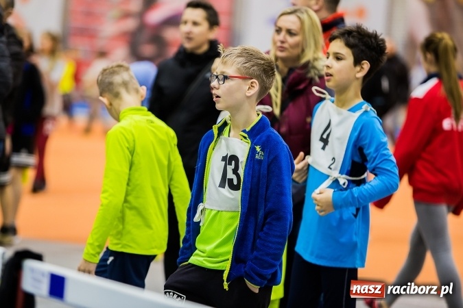 Zdjęcie w galerii na portalu naszraciborz.pl: Lekkoatletyczne halowe mistrzostwa Śląska w ZSOMS wiadomości z regionu