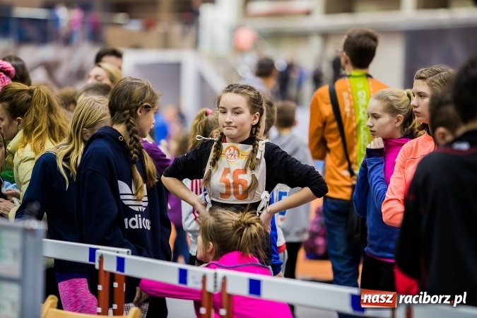 Zdjęcie w galerii na portalu naszraciborz.pl: Lekkoatletyczne halowe mistrzostwa Śląska w ZSOMS wiadomości z regionu