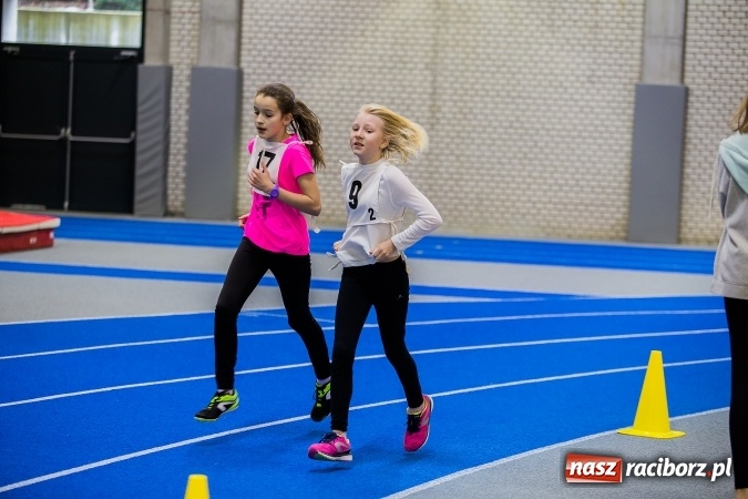 Zdjęcie w galerii na portalu naszraciborz.pl: Lekkoatletyczne halowe mistrzostwa Śląska w ZSOMS wiadomości z regionu
